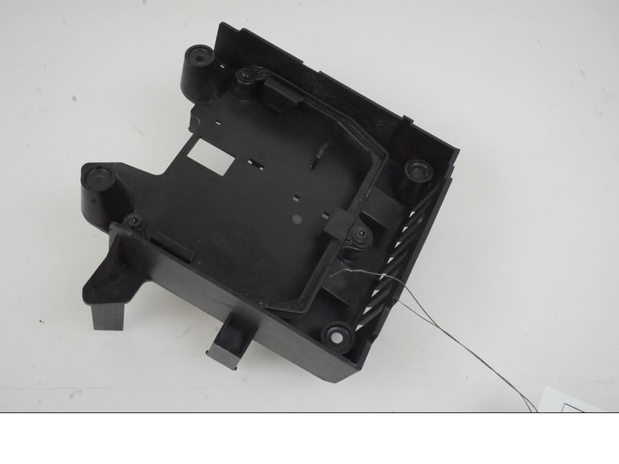 Framsidan på Styrbox från en KTM 1290 Super Duke -2019 motorcykel.