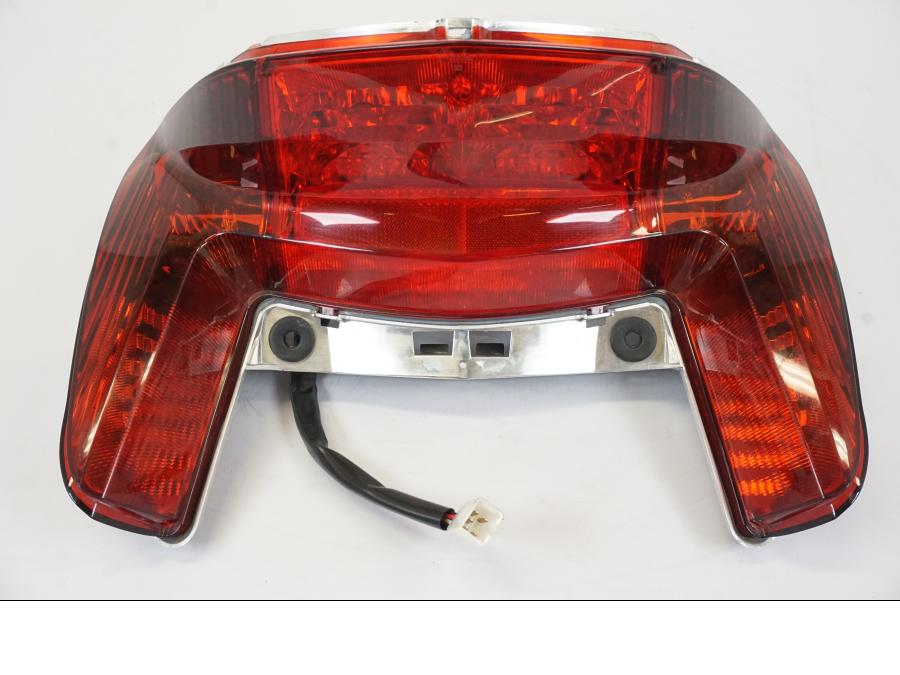 Framsidan på Baklampa från en Honda NT 700 -2008 motorcykel.