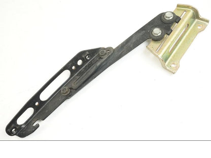 Extrabild3 på Vindrutefäste från en Honda ST 1300 -2002 motorcykel.