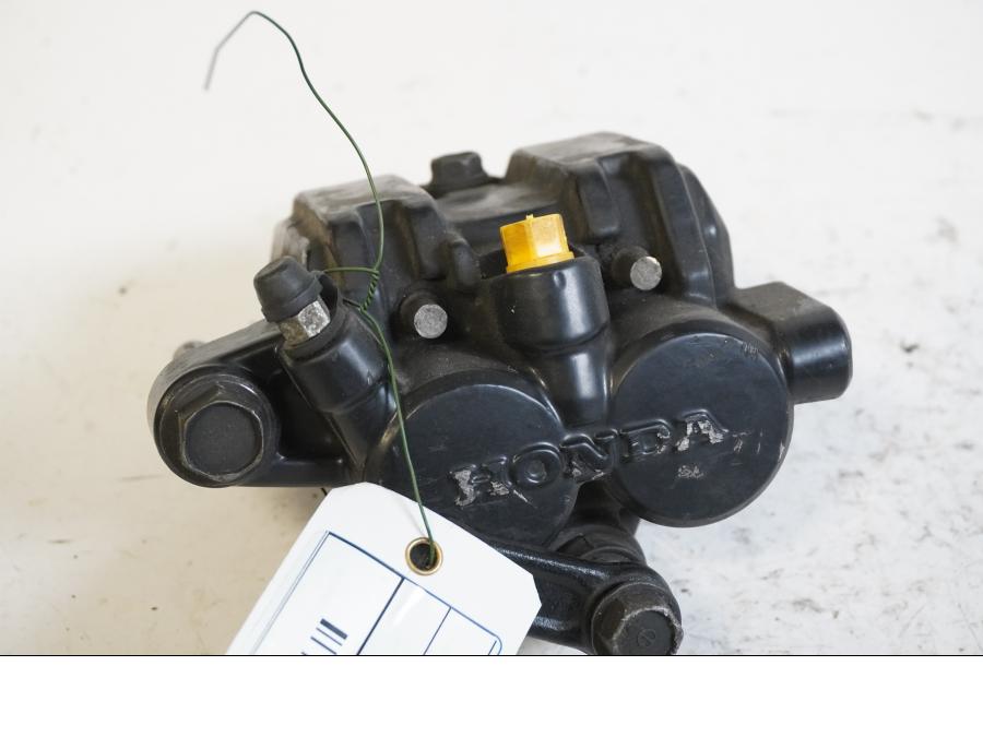 Framsidan på Bromsok från en Honda VF 750 S -1982 motorcykel.