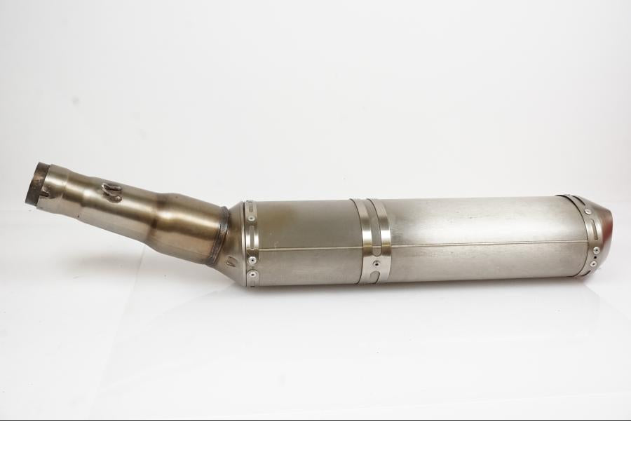 Höger sida på Ljuddämpare från en Aprilia RSV 1000 -2008 motorcykel.