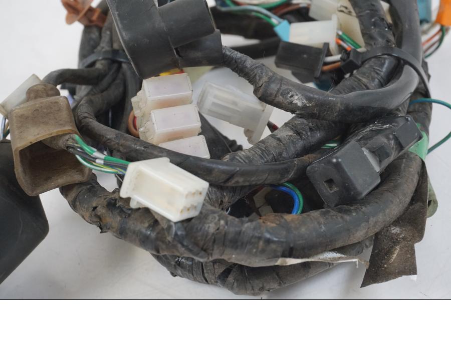 Extrabild1 på Kabelstam från en Honda CBR 125 R -2006 motorcykel.