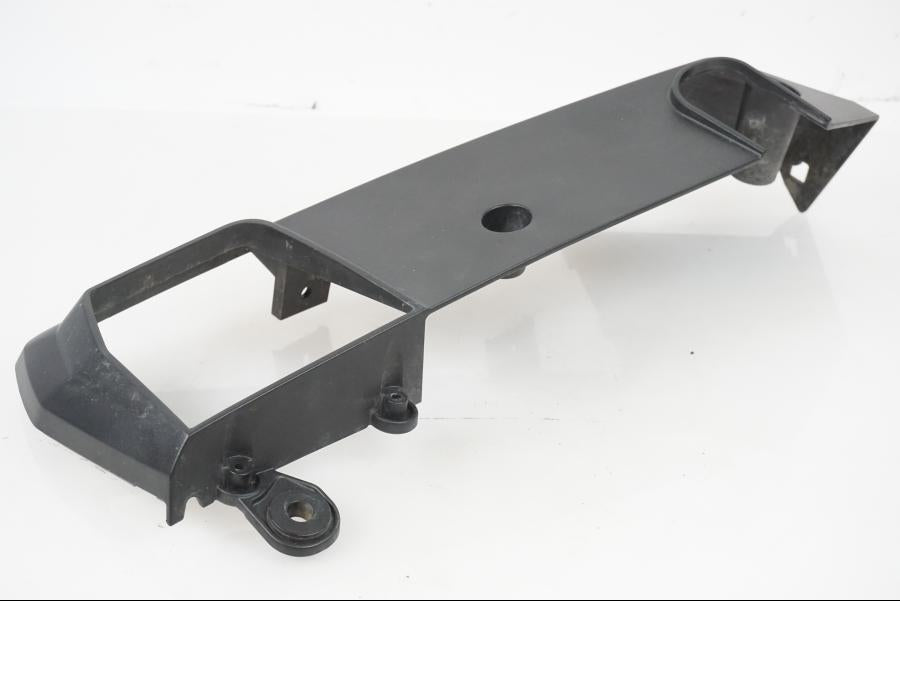 Framsidan på Kylarvinge från en H-D Adventure Pan America Special RA1250S -2021 motorcykel.