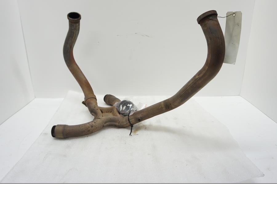 Baksidan på Grenrör från en Ducati Monster 900 -1998 motorcykel.