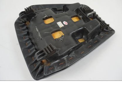 Extrabild2 på Sadel från en Honda CBR 125 R -2006 motorcykel.