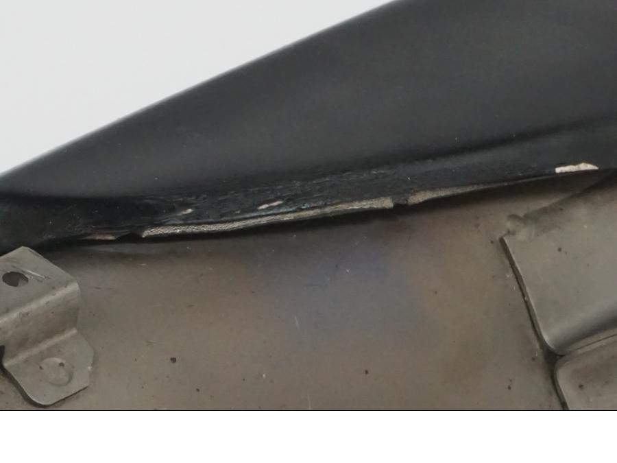 Snett uppifrån på Ljuddämpare från en Yamaha YZF 1000 R1 -2007 motorcykel.