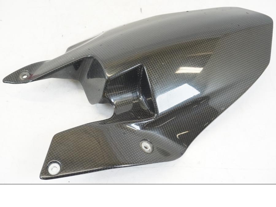 Framsidan på Svingskärm från en Ducati Streetfighter S -2011 motorcykel.