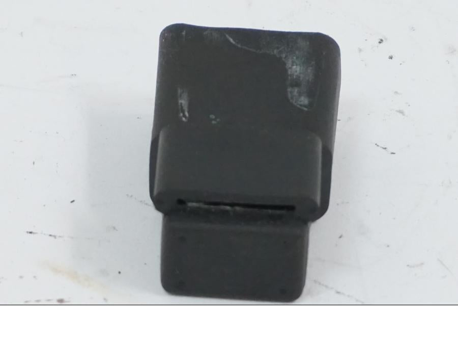 Höger sida på Relä från en Honda CB 650 R -2019 motorcykel.