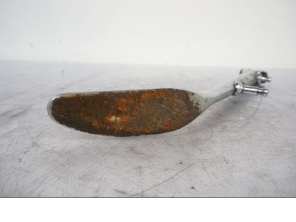 Snett uppifrån på Sidostöd från en Kawasaki VN 1500 -2003 motorcykel.