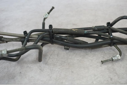 Extrabild4 på Bromsledning från en Triumph Tiger -2009 motorcykel.