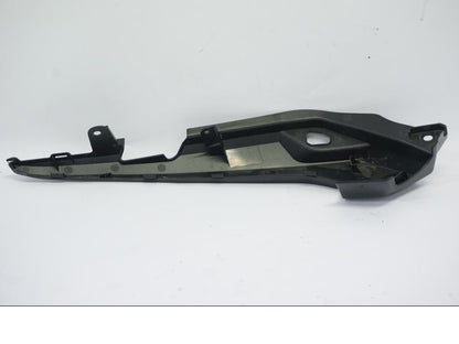 Snett uppifrån på Bakvinge från en Honda CB 500 X -2015 motorcykel.