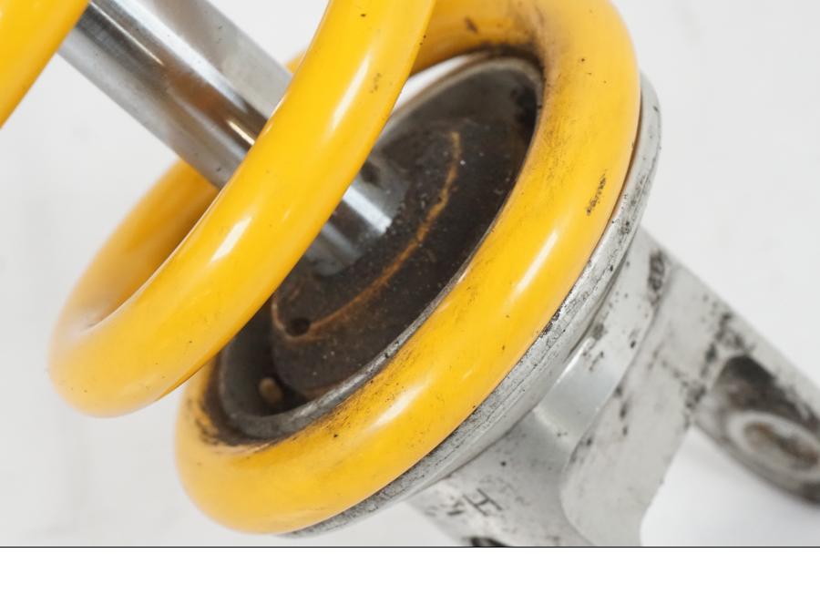 Snett uppifrån på Stötdämpare från en MV Agusta Dragster -2014 motorcykel.