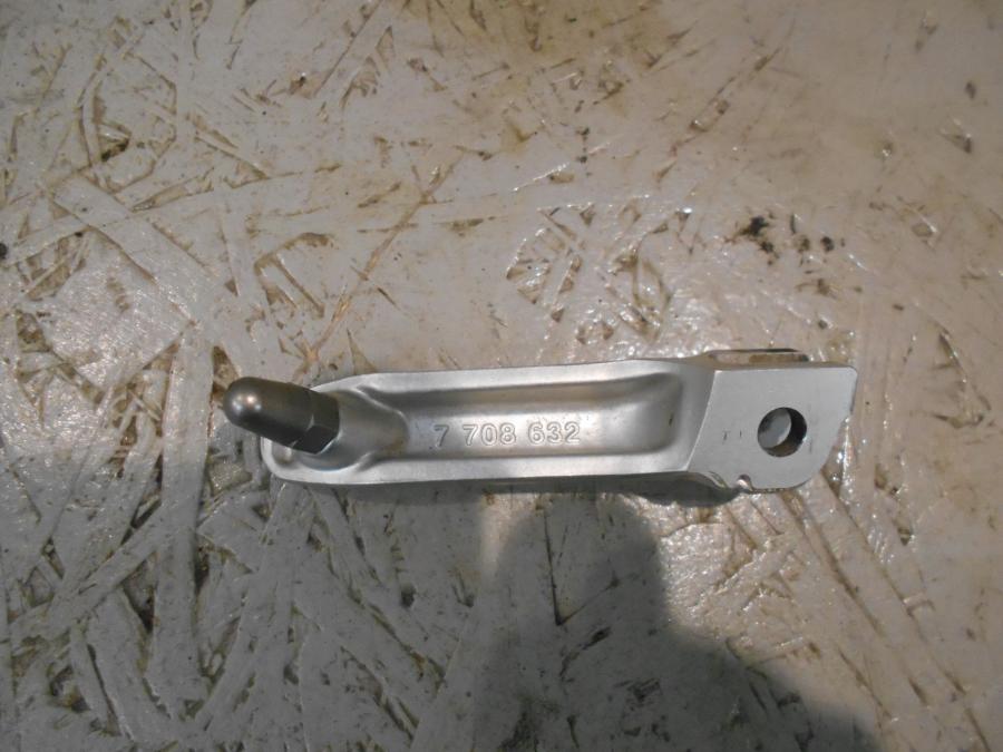 Baksidan på Fotpinne från en BMW S 1000 R -2017 motorcykel.