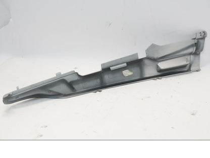 Vänster sida på Bakvinge från en BMW R 1150 RS -2004 motorcykel.