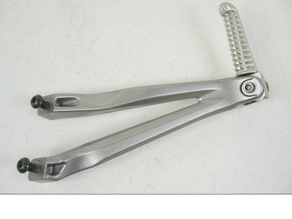 Framsidan på Fotpinne från en Yamaha YZF 1000 R1 -2006 motorcykel.