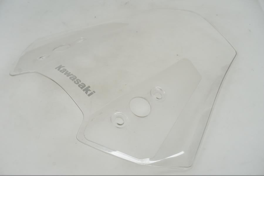 Framsidan på Vindruta från en Kawasaki Versys 1000 -2017 motorcykel.