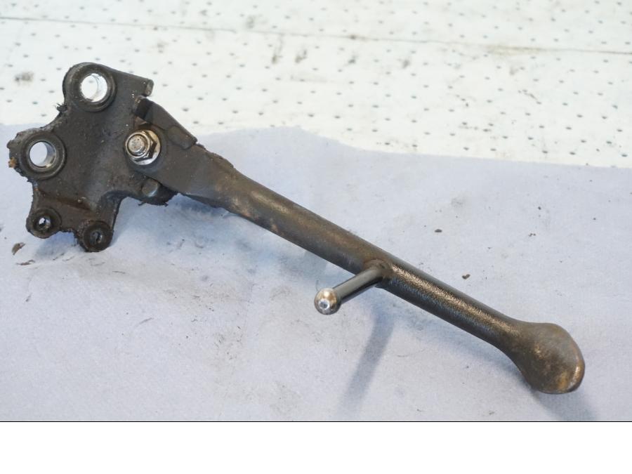 Höger sida på Sidostöd från en Suzuki GSX 1300 BK -2008 motorcykel.