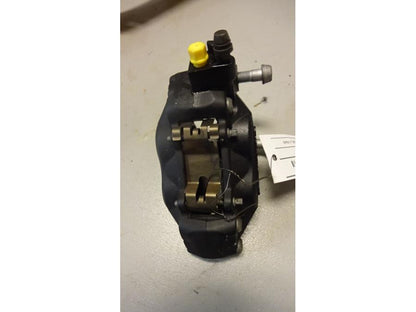 Framsidan på Bromsok från en BMW F 800 GT -2015 motorcykel.