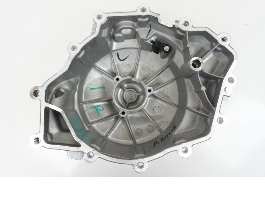 Extrabild2 på Generatorkåpa från en BMW F 850 GS -2019 motorcykel.