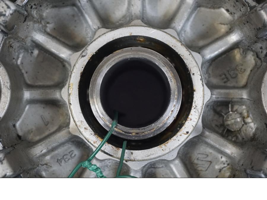 Extrabild4 på Drevfäste från en Suzuki GSX 1300 RX -1999 motorcykel.