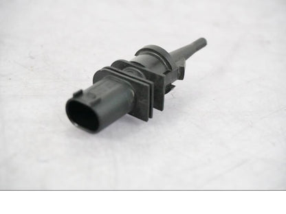 Baksidan på Temperatursensor från en BMW R 1250 GSA -2021 motorcykel.