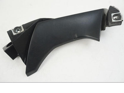 Vänster sida på Sidkåpa från en Yamaha YZF 1000 R1 -2006 motorcykel.