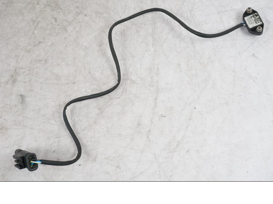 Snett uppifrån på Växelindikator från en Ducati Multistrada V4 -2024 motorcykel.