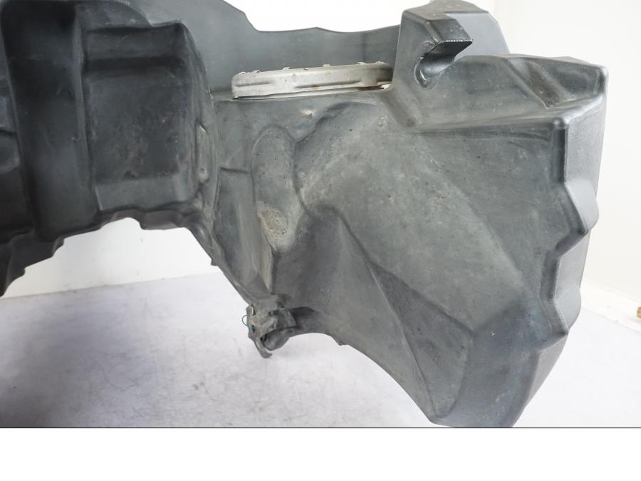 Snett uppifrån på Bensintank från en BMW R 1200 GSA -2012 motorcykel.