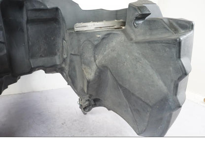 Snett uppifrån på Bensintank från en BMW R 1200 GSA -2012 motorcykel.