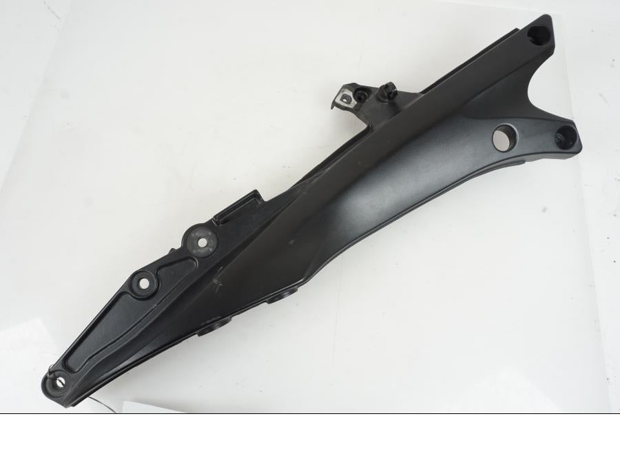 Baksidan på Bakram från en Suzuki GSX-R 1000 -2007 motorcykel.