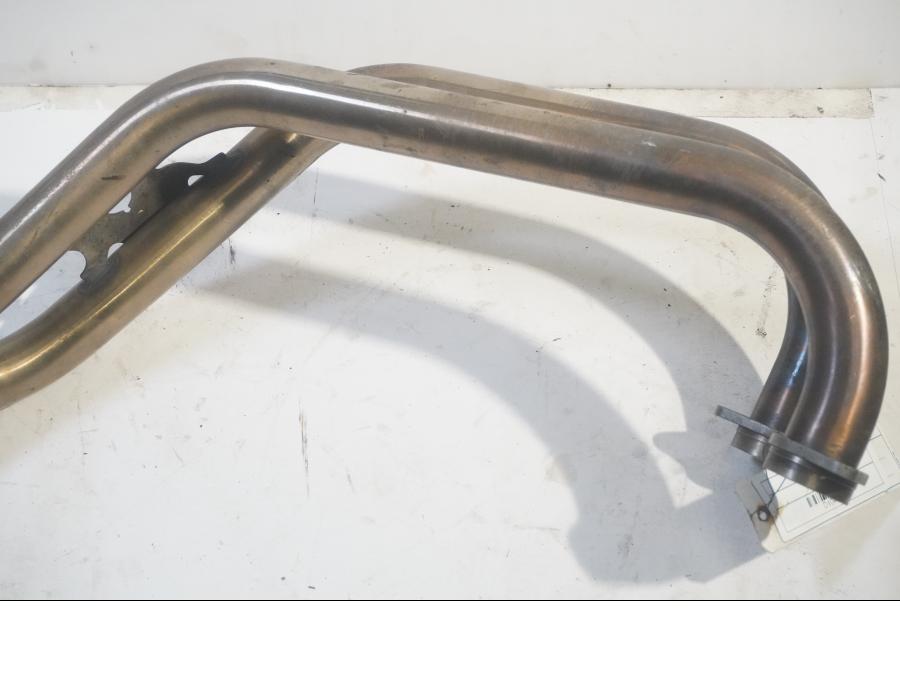 Höger sida på Grenrör från en BMW F 800 GS -2009 motorcykel.