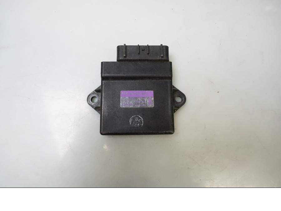 Framsidan på CDI / ECU från en Yamaha XJR 1300 -2002 motorcykel.