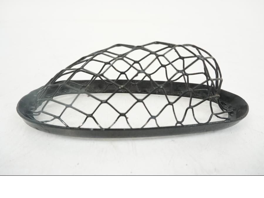 Baksidan på Luftintag från en Kawasaki ZZR 1100 -1994 motorcykel.