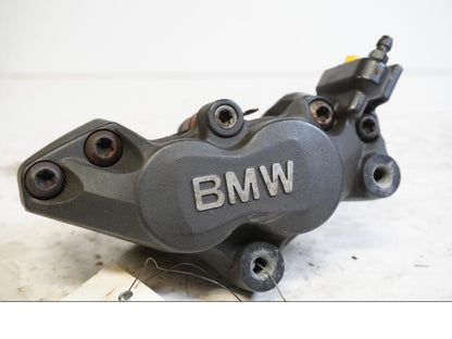 Framsidan på Bromsok från en BMW K 1200 RS -2003 motorcykel.