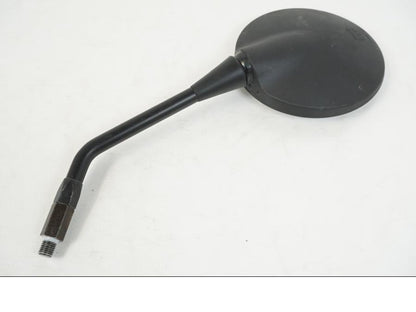 Höger sida på Backspegel från en Triumph Speed Triple -2008 motorcykel.