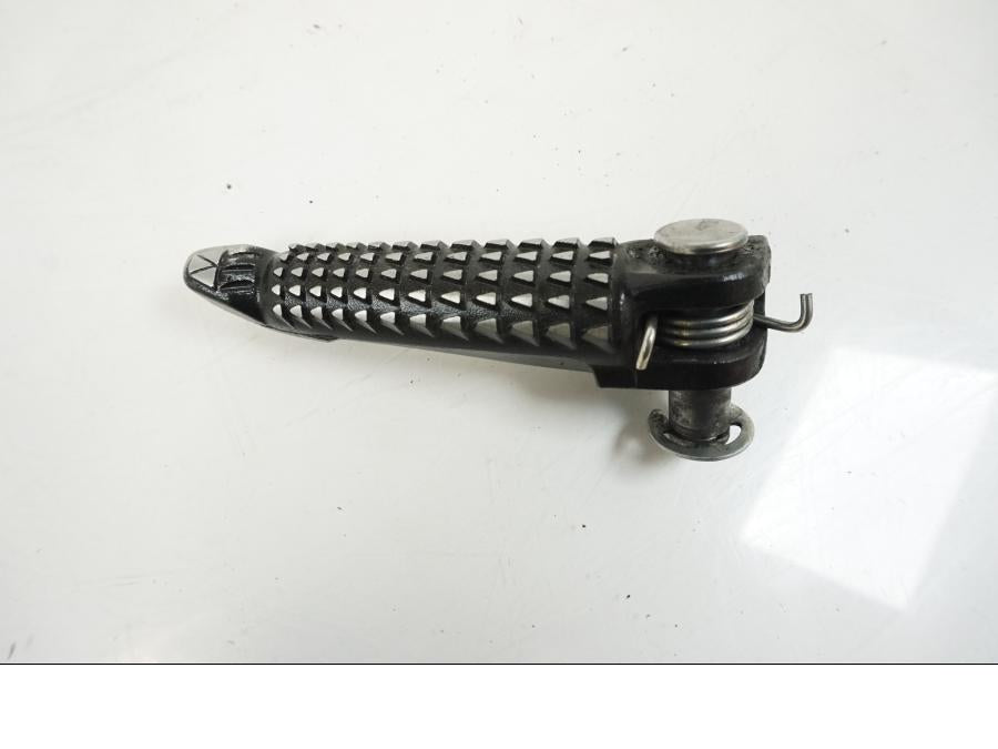 Framsidan på Fotpinne från en Kawasaki Z 1000 -2017 motorcykel.