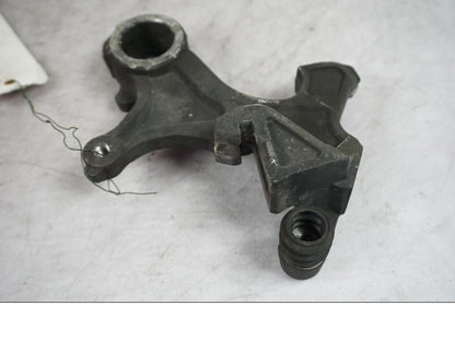 Framsidan på Bromsoksfäste från en Suzuki GSX-R 1000 -2007 motorcykel.