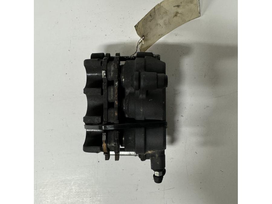 Höger sida på Bromsok från en Honda CTX 1300 -2014 motorcykel.