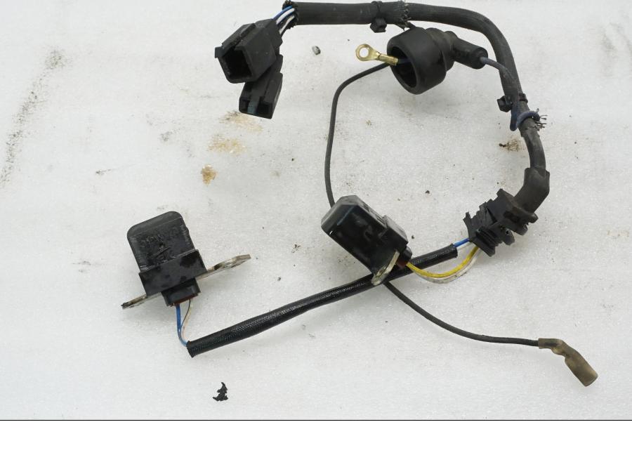 Framsidan på Tändpickup från en Honda VFR 750 -1990 motorcykel.