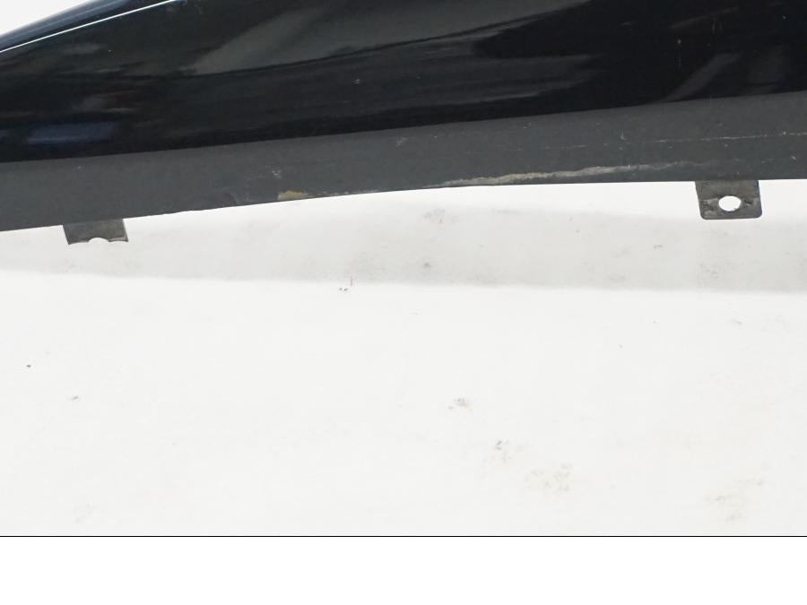 Höger sida på Bakvinge från en Yamaha YZF-R 125 -2008 motorcykel.