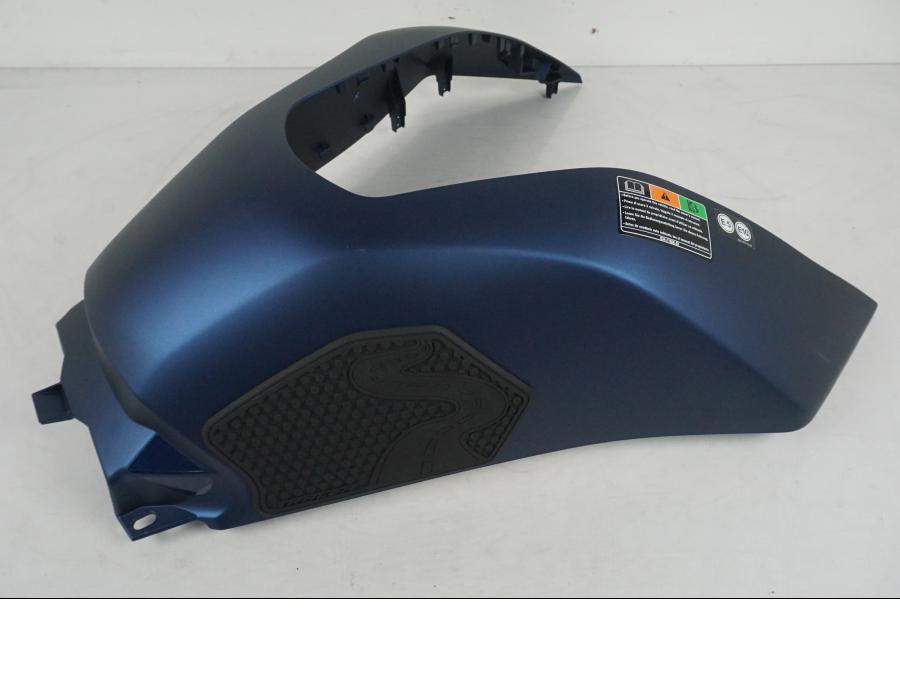 Baksidan på Tankkåpa från en Yamaha Tracer 700 GT -2024 motorcykel.