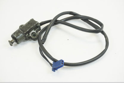 Baksidan på Sidostödsbrytare från en Yamaha YZF R6 -2000 motorcykel.